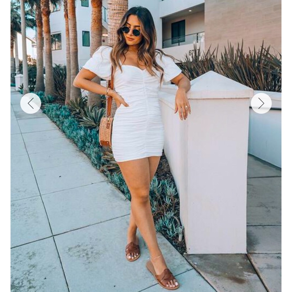 FOREVER 21 White Ruched Sweetheart Off The Shoulder Puff Sleeve Mini Dress Small